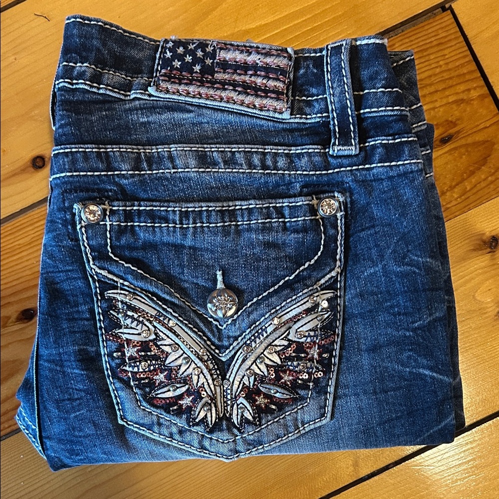 Miss Me Faded Blue Capri Jeans